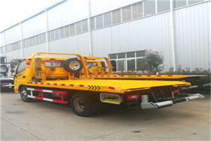 咸丰附近拖车救援搭电