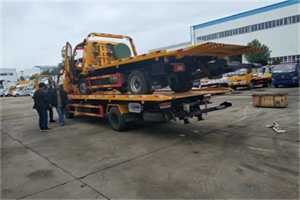 咸丰同城汽车补胎